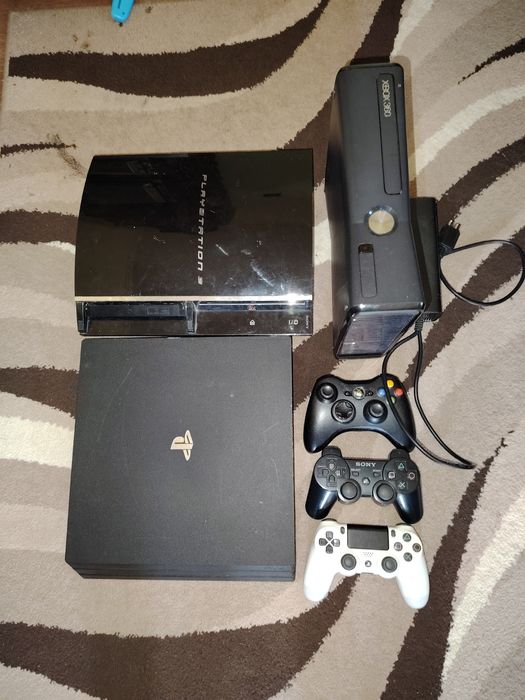 Lot PlayStation  PS4 Pro/PS3 Blackwards/Xbox 360 Slim  (Citește)