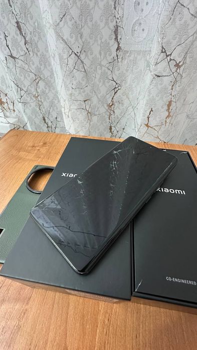 Xiaomi 13 ultra 512/12