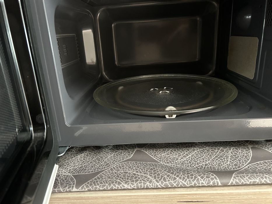 Cuptor cu microunde Daewoo