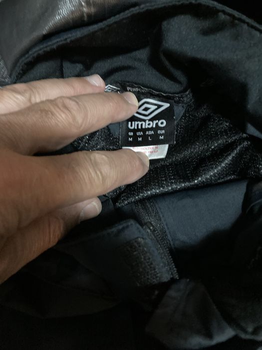Мъжка оригинална ветровка Umbro