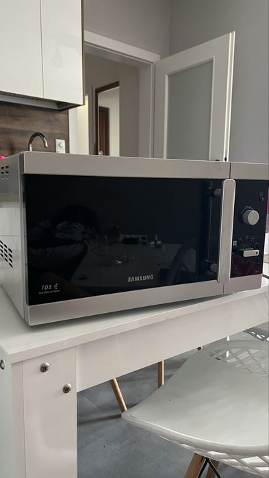 Микровълнова фурна Samsung