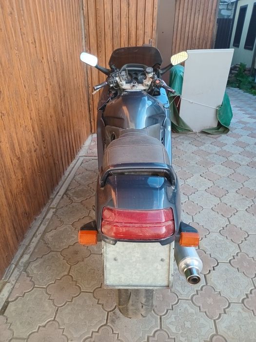 Продам мотоцикл хонда сбр 1000ф