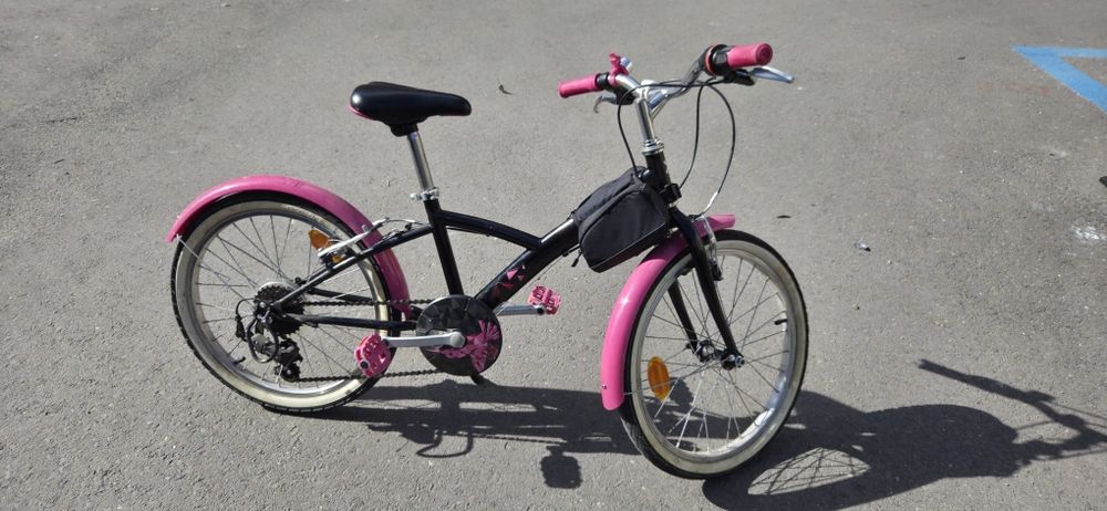 Vând bicicleta fete
