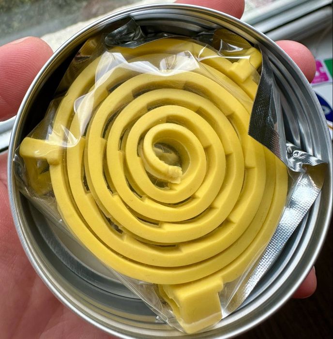 Противопаразитна каишка различни цветове