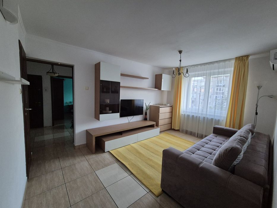 Proprietar, inchiriez apartament 3 camere in Crangasi