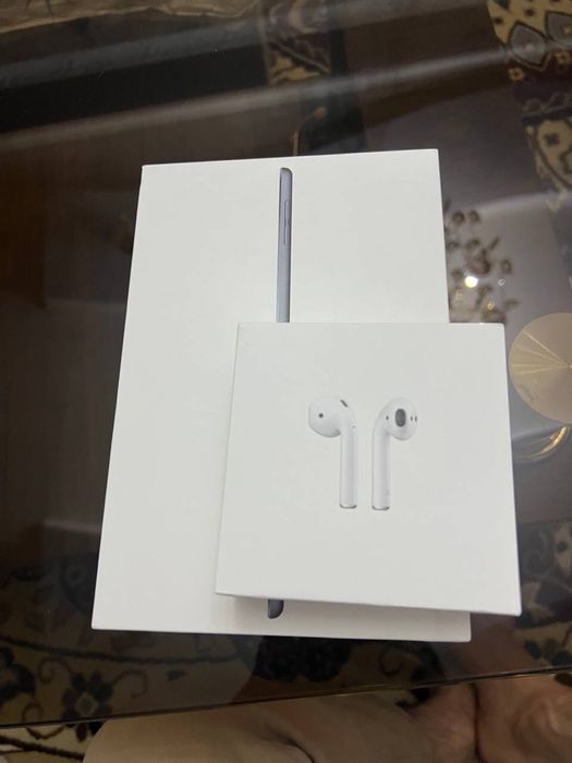 Ipad mini 5, Apple Airpods 2.2 (original)