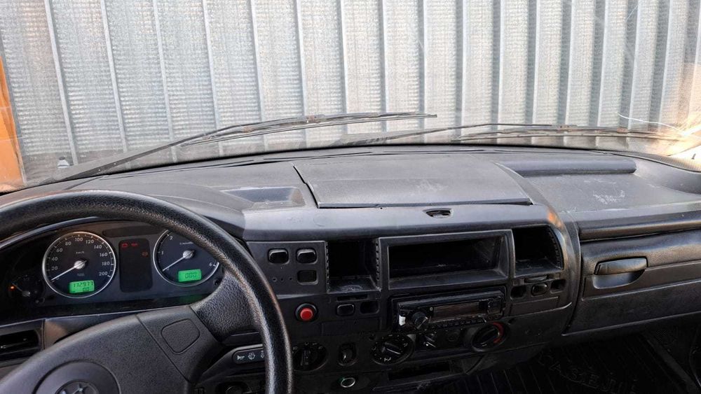 ГАЗель (3302) год выпуска 2006