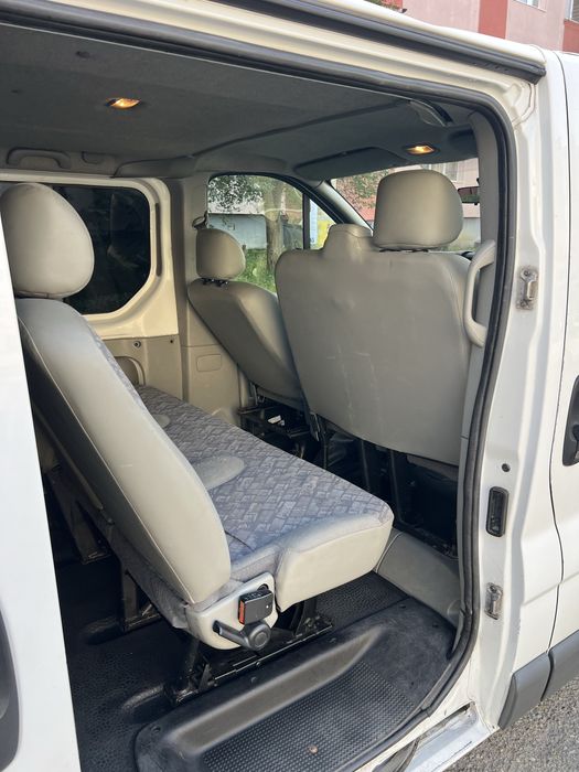 Opel Vivaro 8+1 1.9D