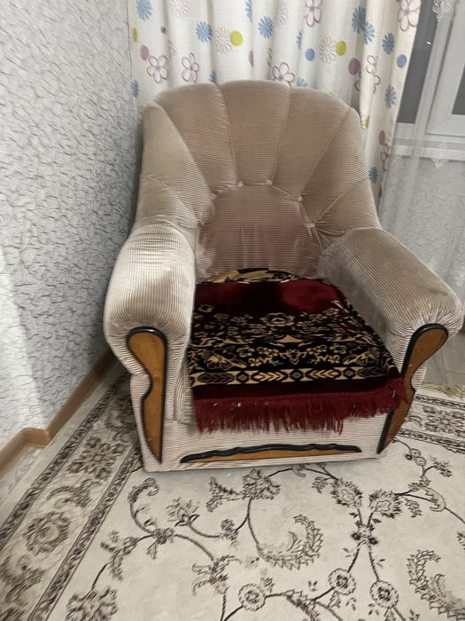 Продам 2  кресло