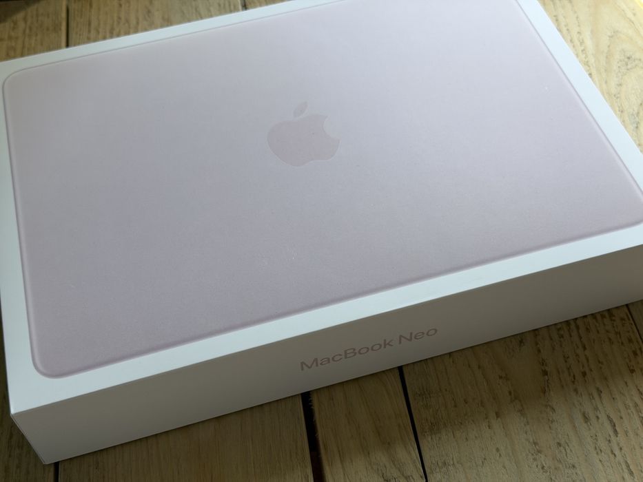 Apple Macbook Neo 8/256Gb “Silver” A1234
