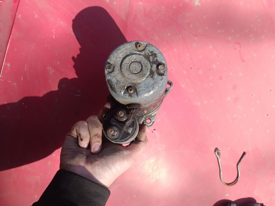 Стартер Mazda 323