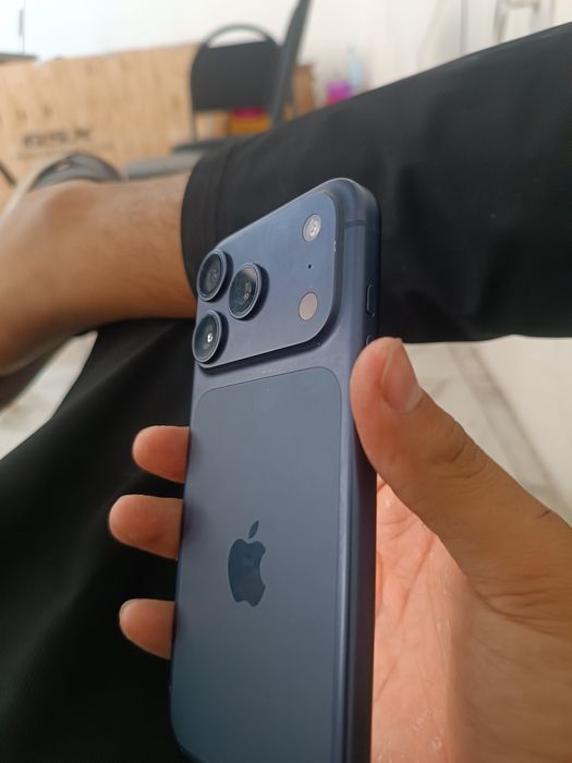 iPhone 17 pro 256gb