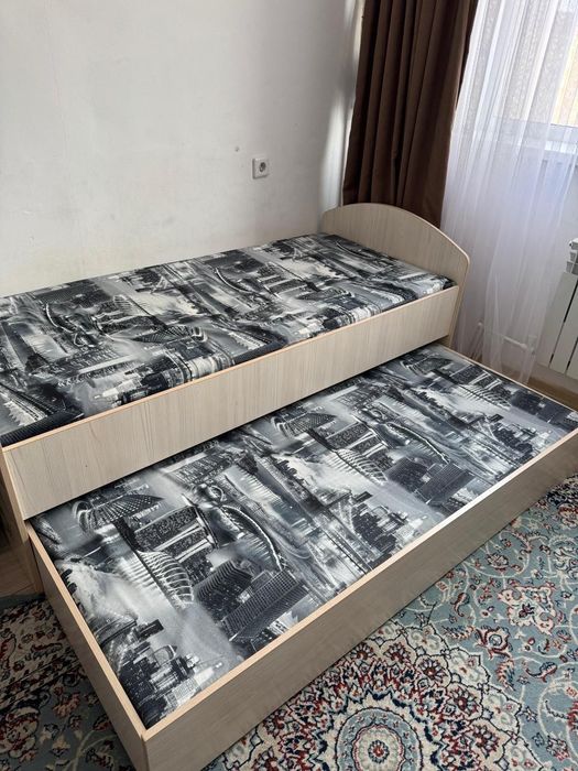 Диван  (кровать)