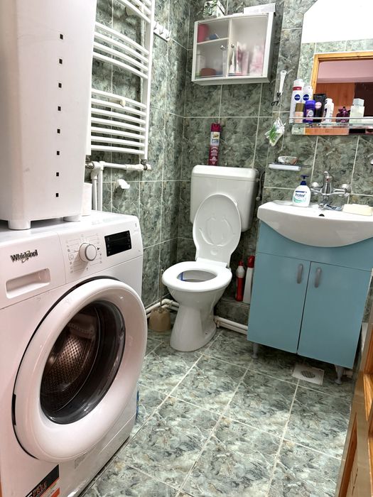 Apartament 2 camere - Etaj 1 - decomandat - gaz