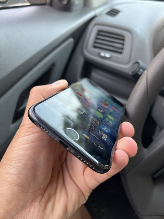 Iphone se 2020 64 gb