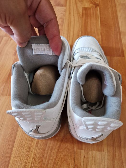 Adidași Jordan Retro patru oreo