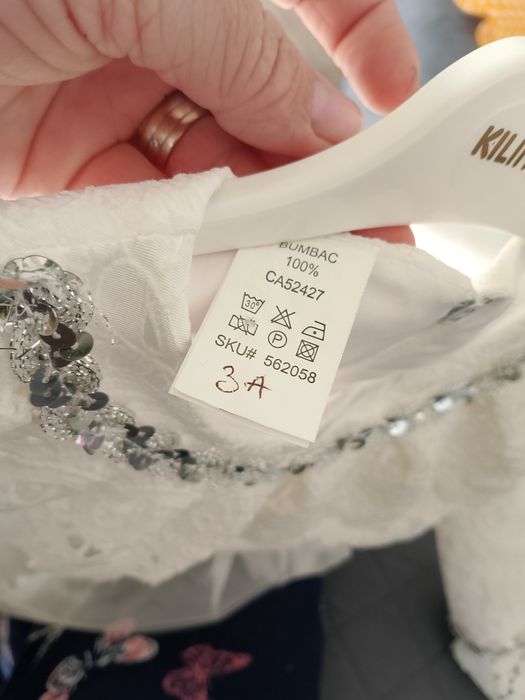 Set rochița și pantofi superbe