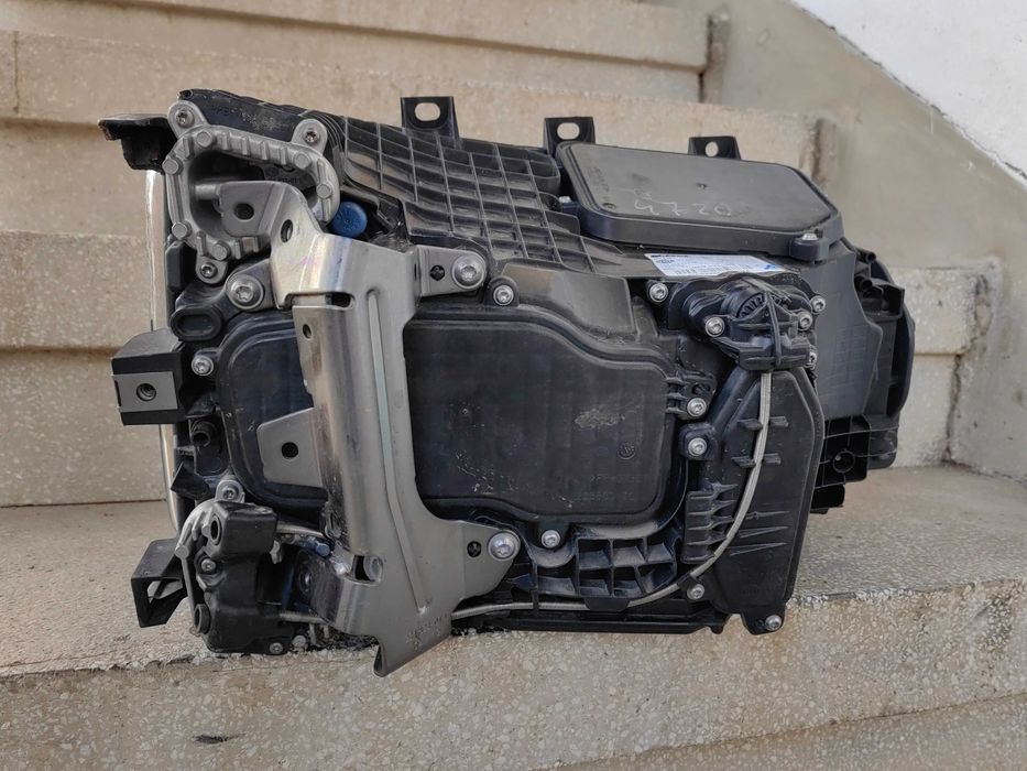 Фар Scania R/S LED ляв / Фар Сканиа / Фар Scania Оригинален