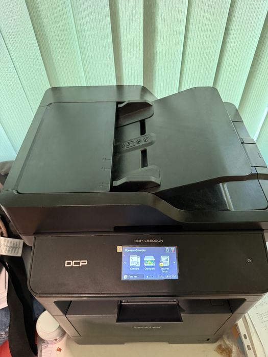 Принтер Brother dcp 5500dn нова съвместима касета плюс още две неотворени