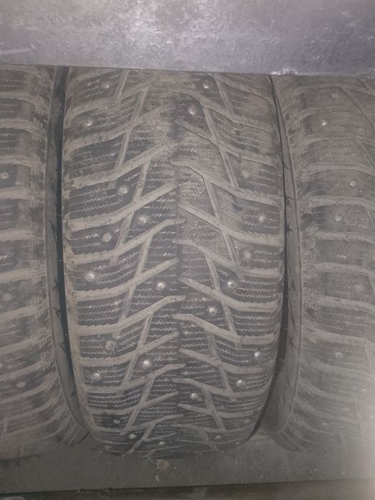Продам зимние шины