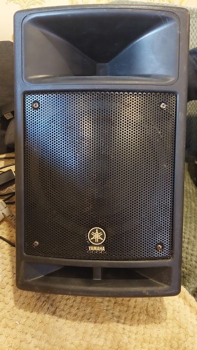 Караоке колона с ефект оригинална Ямаха!