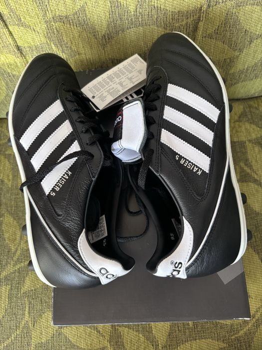 Нови Футболни обувки Adidas Kaiser 5 Liga