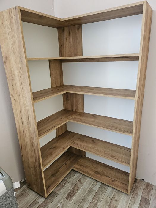 Обзавеждане за магазин.