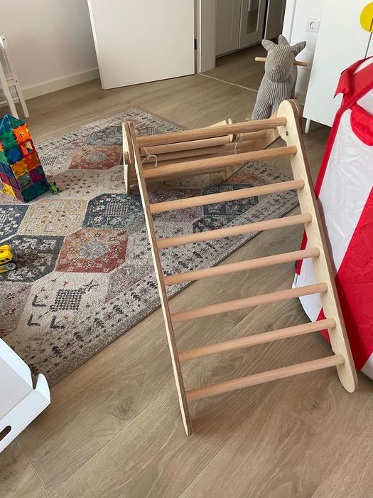Ansamblu de cățărare montessori