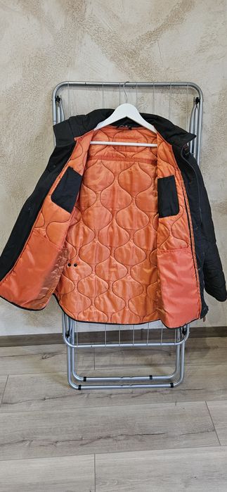 Мъжко преходно яке