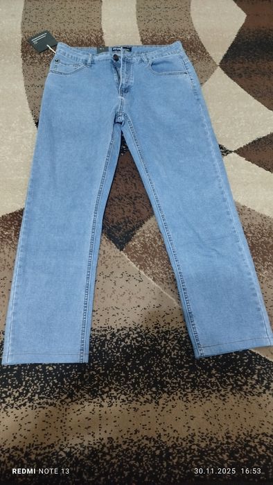 Продаются мужские джинсы
