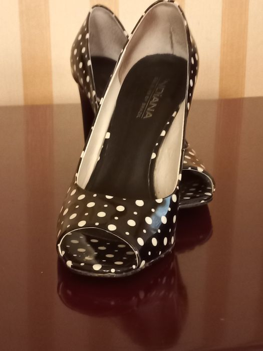 Туфли вечернии в горошекпроиводмтво Бразилии
