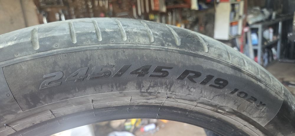 Pirelli PZero 245 45 19