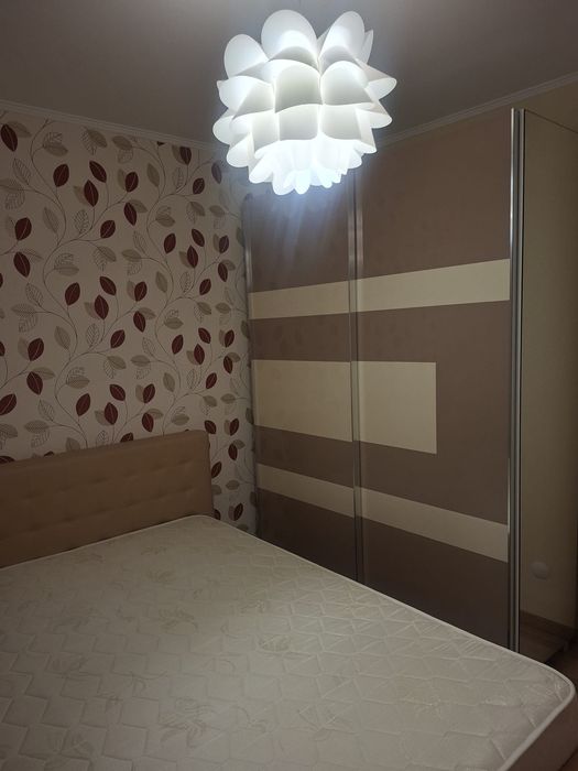 Inchiriez apartament 2 camere semidecomandat, zona  Bularga/Baza 3