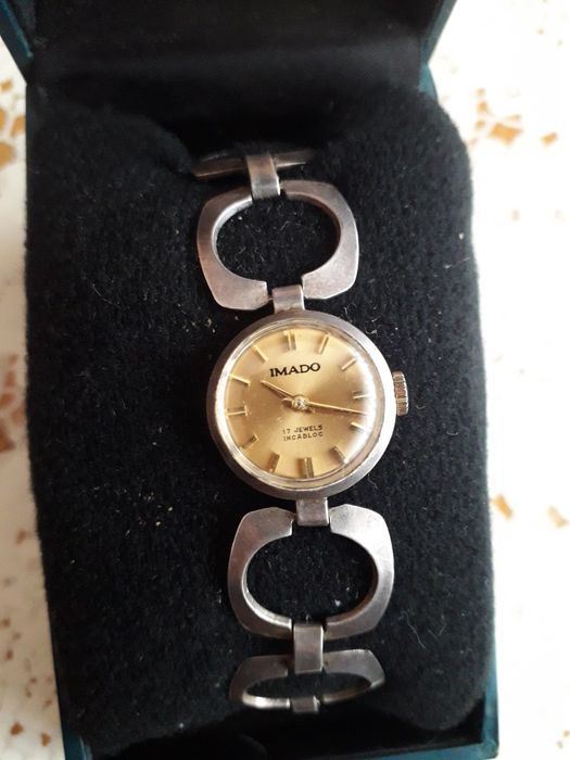 Vand ceas mechanic din argint