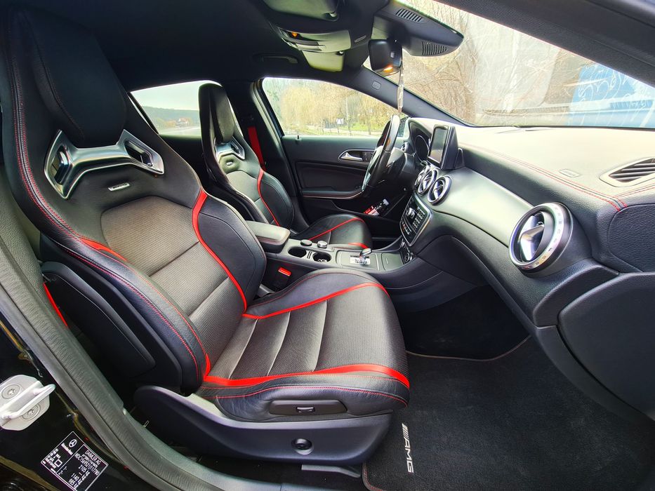Mercedes GLA 45 AMG 114.000km,Benzina2.0/365cp*4Matic,FULL,RECARO