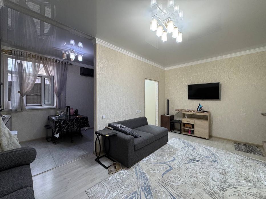 Продается коттедж не далеко от Рисового базара