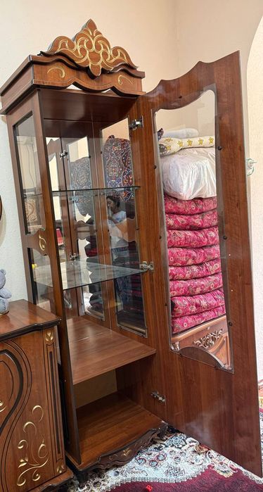 стенка пенал коричневый