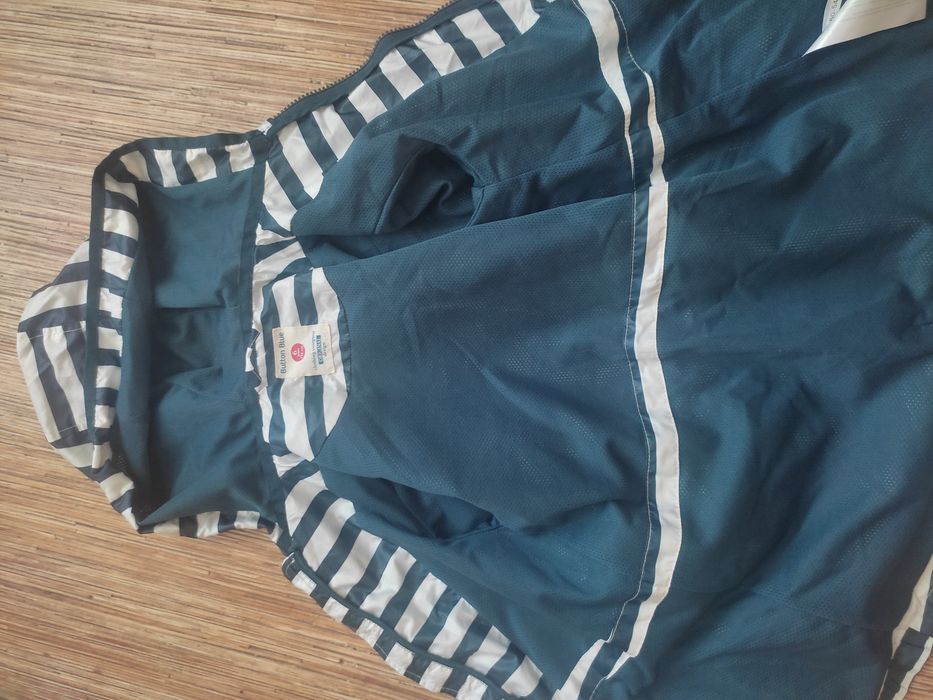 Ветровки  продам