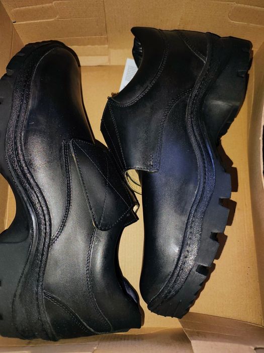 Ghete de marină din piele cu scai