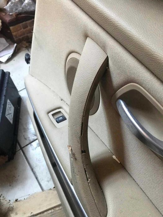 Врата/врати за бмв/bmw е91 оборудвани