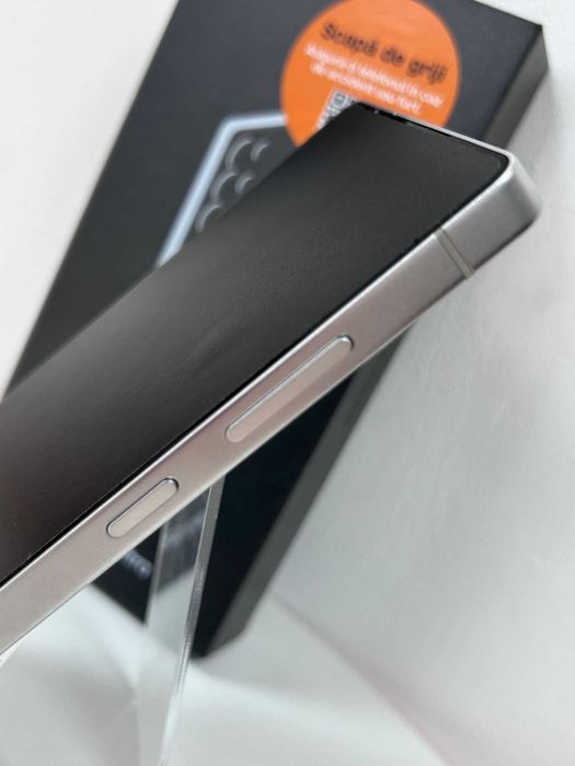 Samsung Galaxy S25 Ultra Titanium Silverblue 12GB RAM / 512GB – Performanță premium și design futurist