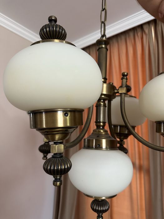 Vand candelabru clasic