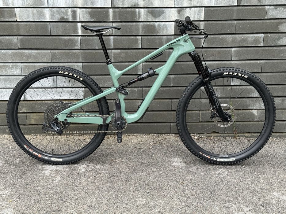Планинскк карбонов велосипед CANNONDALE HABBIT CARBONE 1 (L размер)