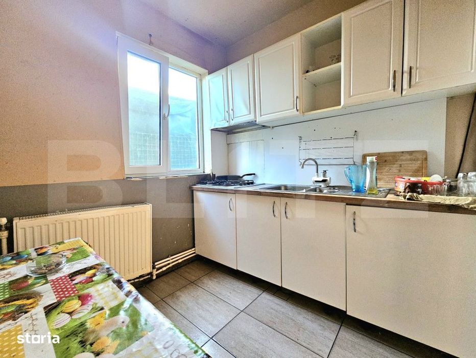 Casa 12 camere, cazare