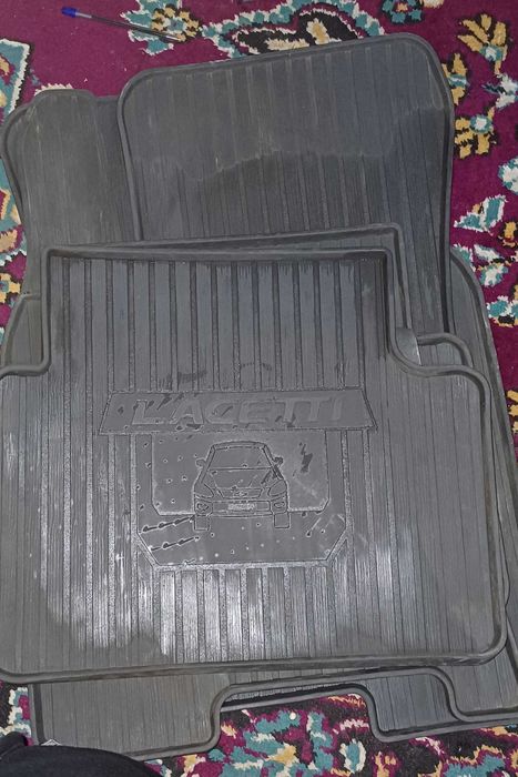 Полик для лосети