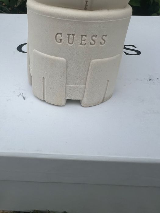 GUESS-38 номер нови ОРИГИНАЛНИ