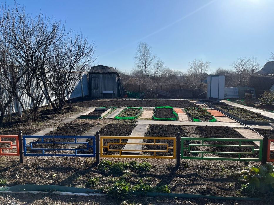 Уборка территории двора дачи огорода прополка копка скос травы демонта