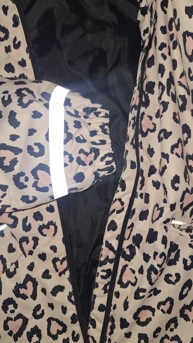 Куртка ветровка 164см