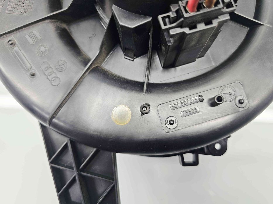 Aeroterma bord Skoda Fabia 1 Combi (6Y5) [Fabr 2000-2008] 6Q1820015