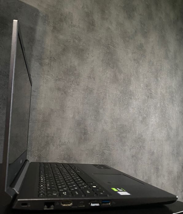 Игровой ноутбук Acer Aspire 7